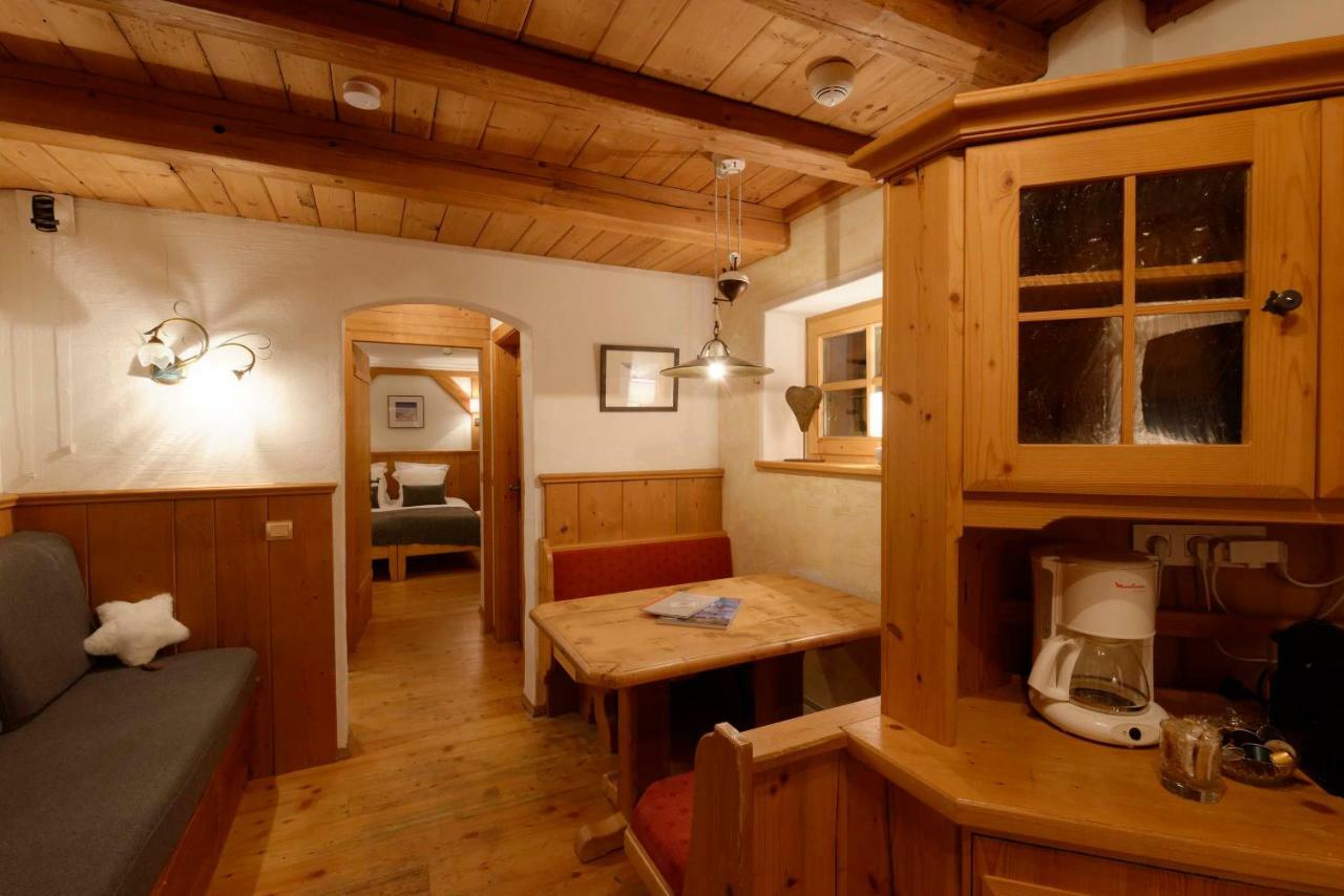 Hotel 3 Etoiles -Restaurant Le Pilatus Courchevel Eksteriør bilde